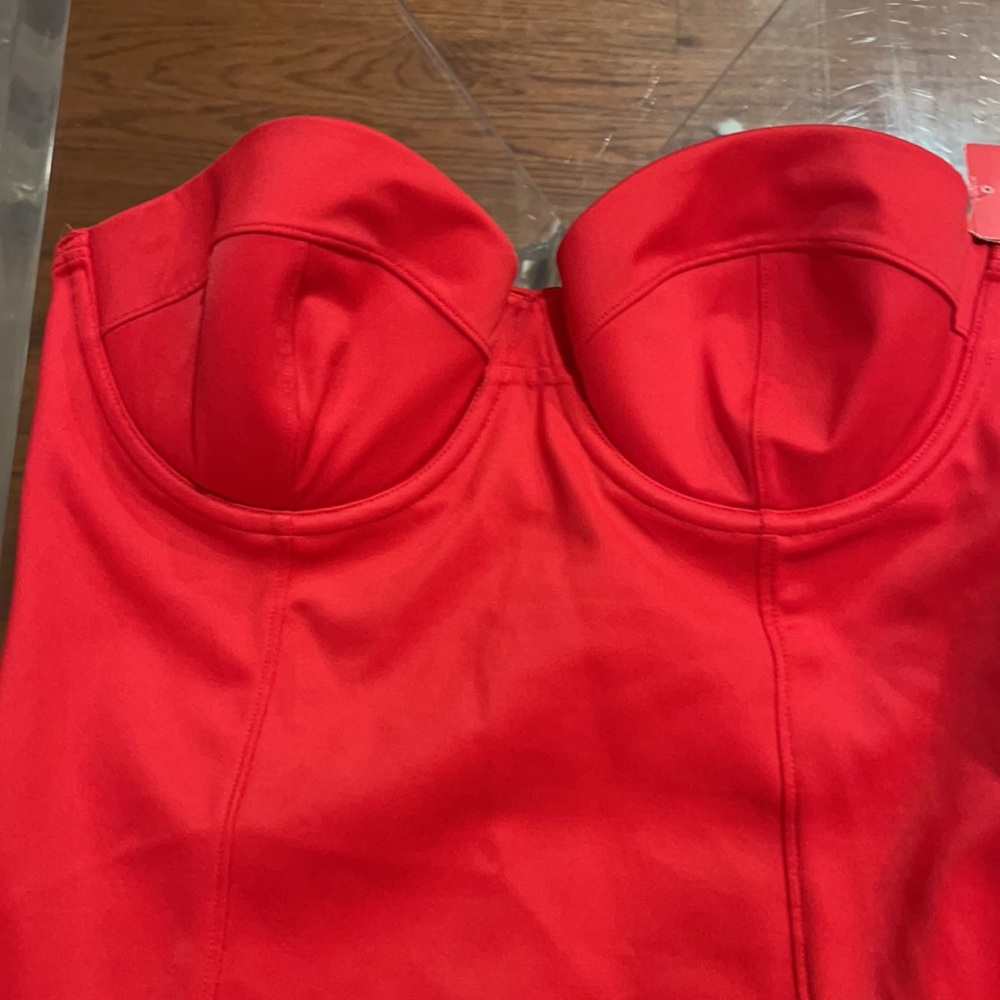 Red Spanx Bathing Suit Top 8 NWT - Picture 2 of 4